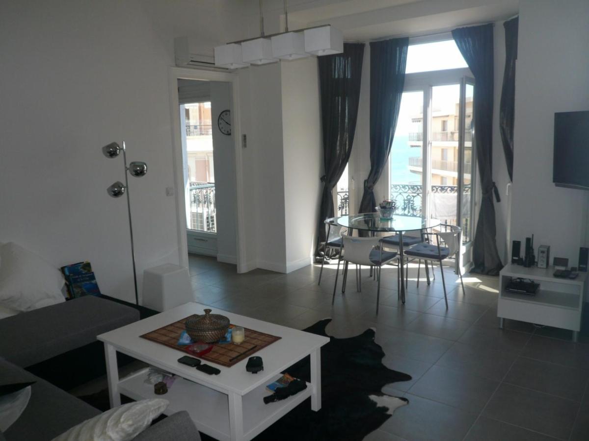 2 Pieces, Centre Ville, 50 Metres Plages Et Mer. * Menton